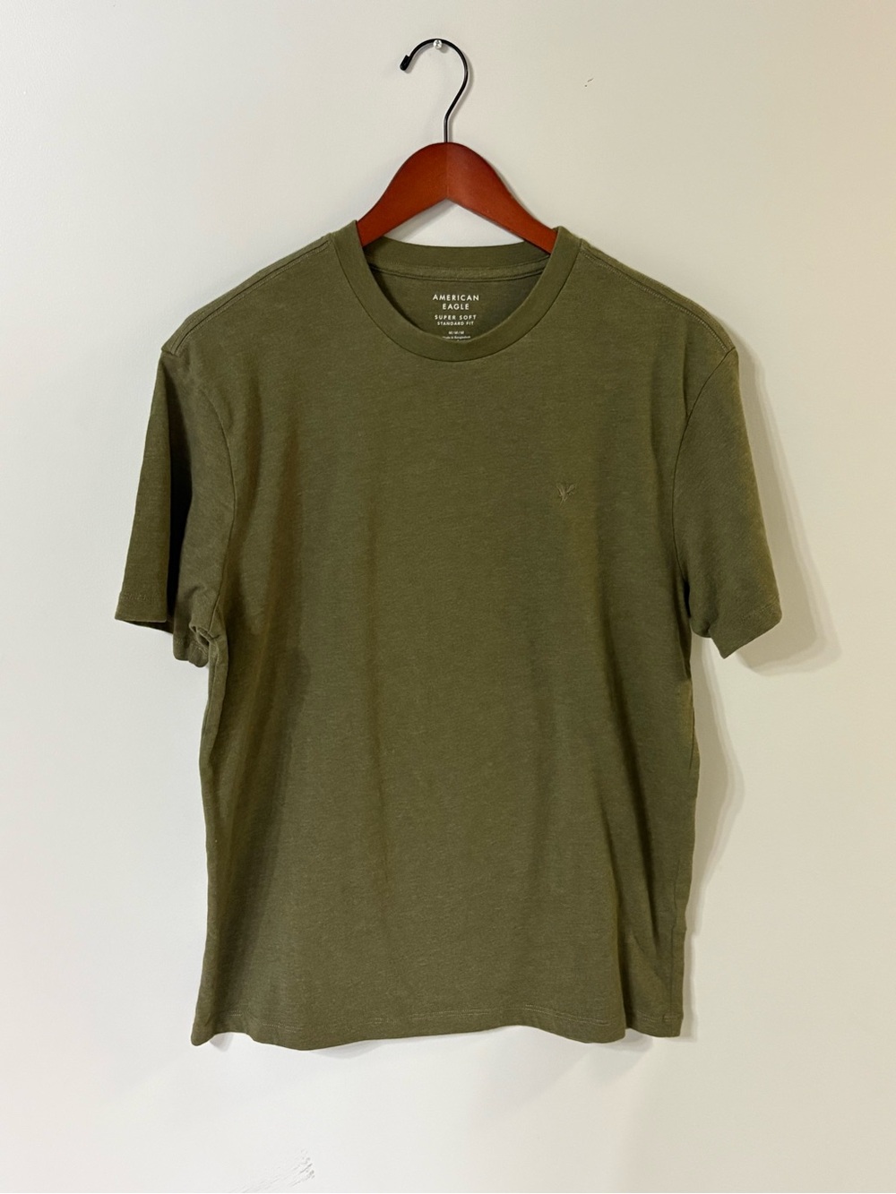 American Eagle Outfitters Olive Green Short Sleeve Crew Tee
